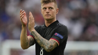 Toni Kroos bị chỉ trích chơi tệ dù không tham gia World Cup 2022