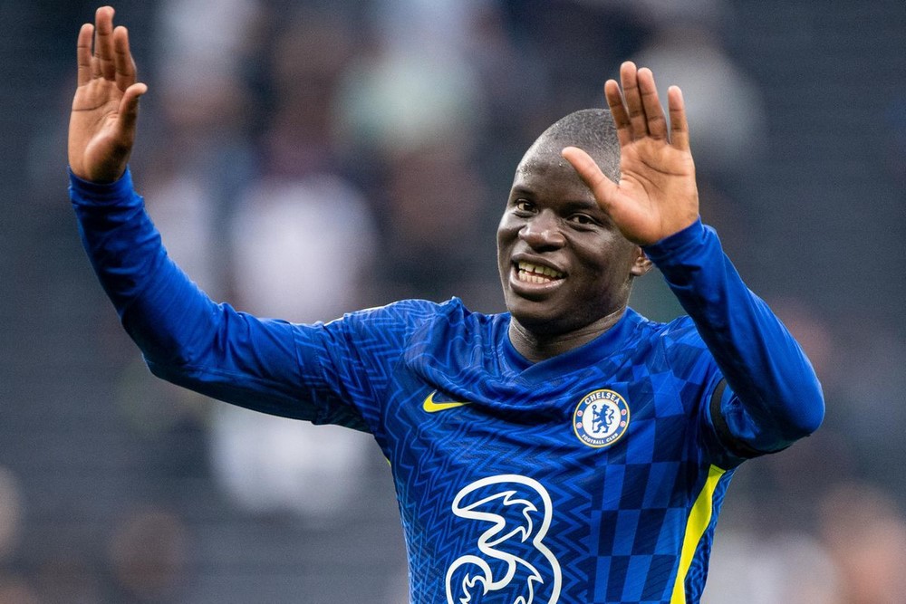 Tiền vệ người Pháp chính thức gắn bó tiếp với Chelsea 